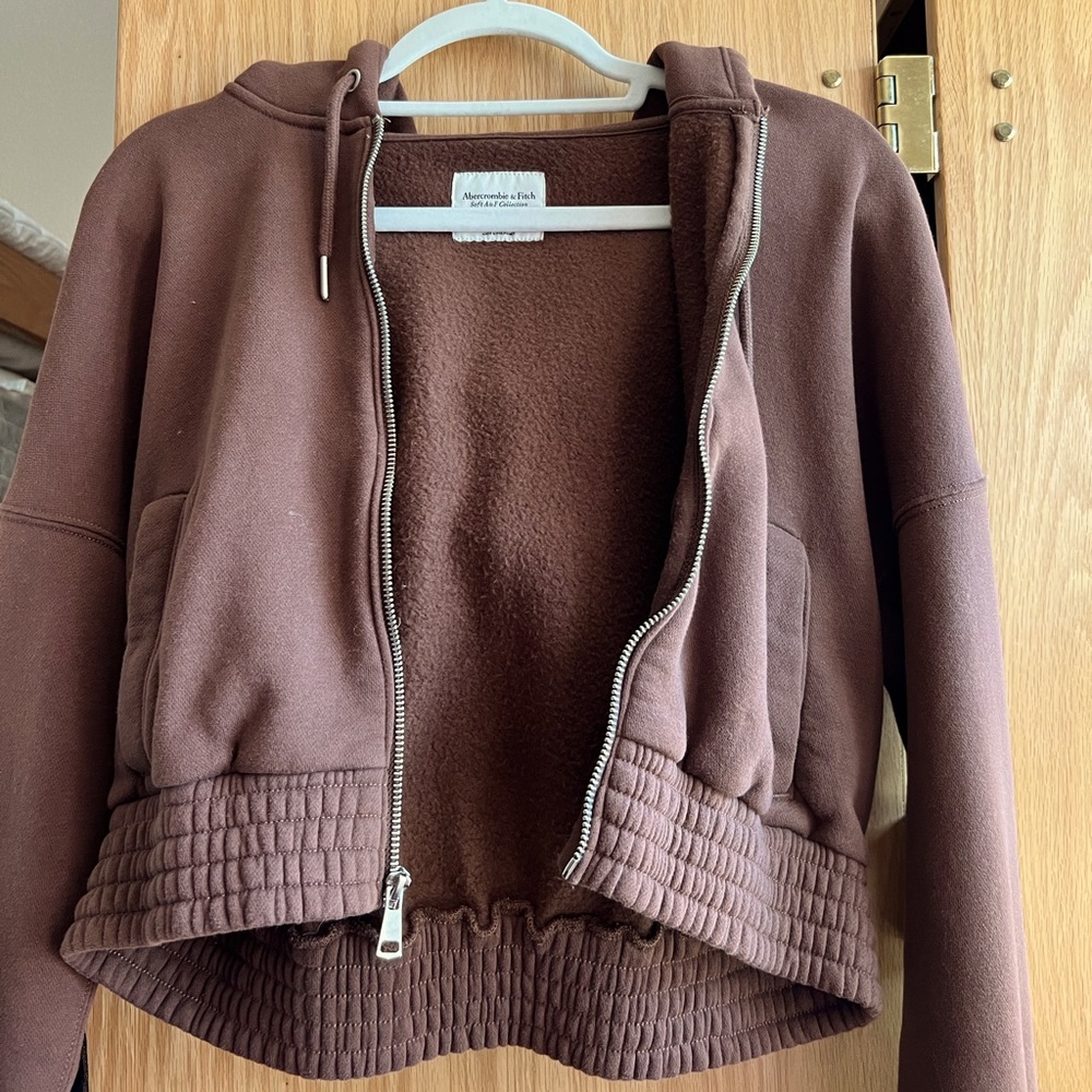 essential mini sunday hooded full-zip
